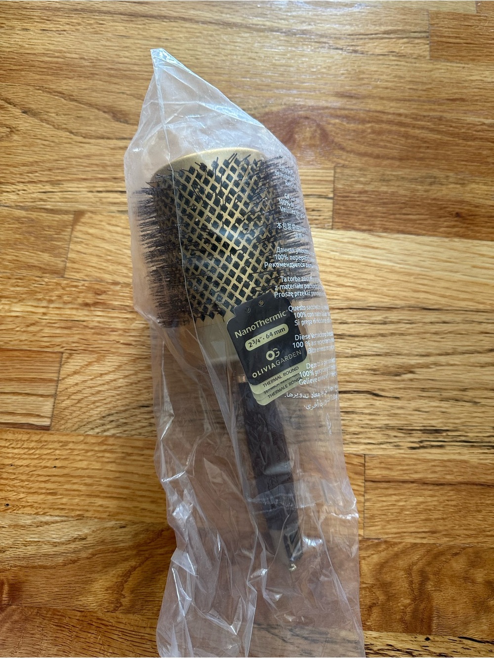 NWT OliviaGarden 64mm NanoThermic Round Brush in Black & Gold — Smooth Styling